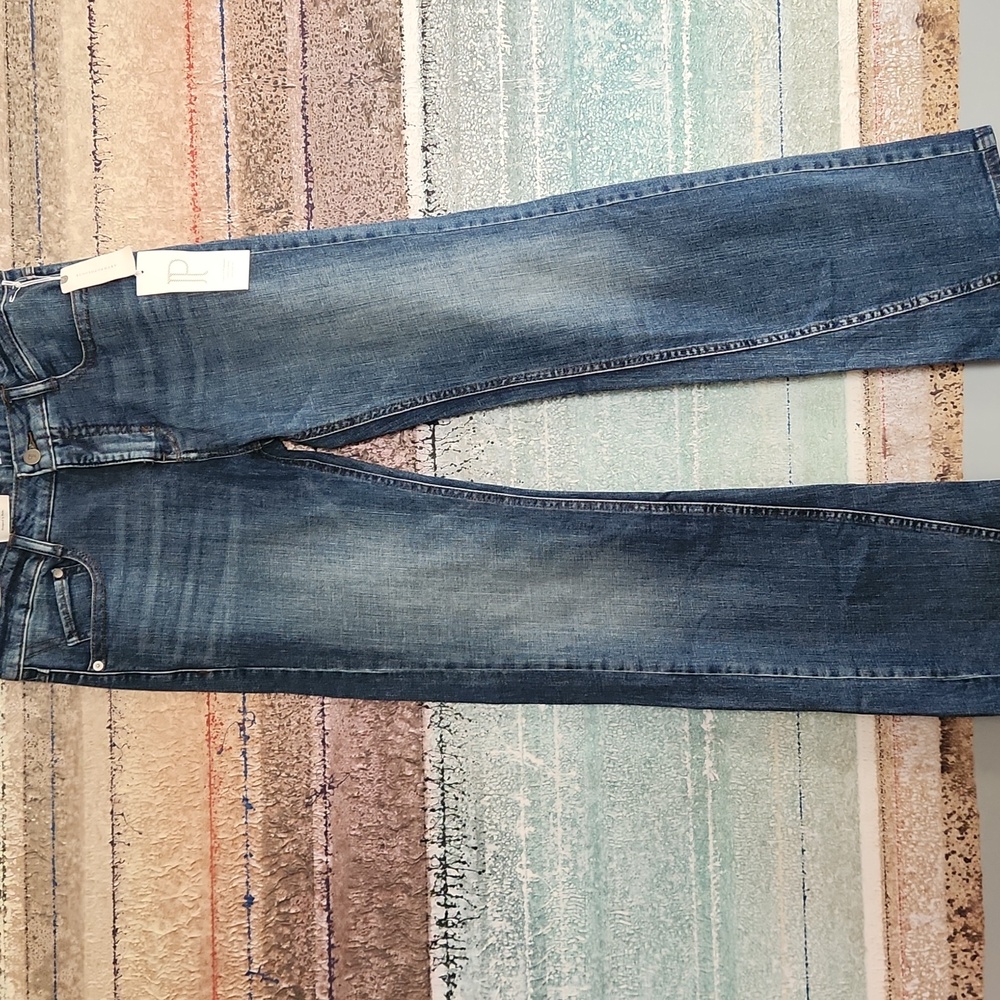 AG Adriano Goldschmied  Low-Rise Flared Jeans Sz 28 NWT